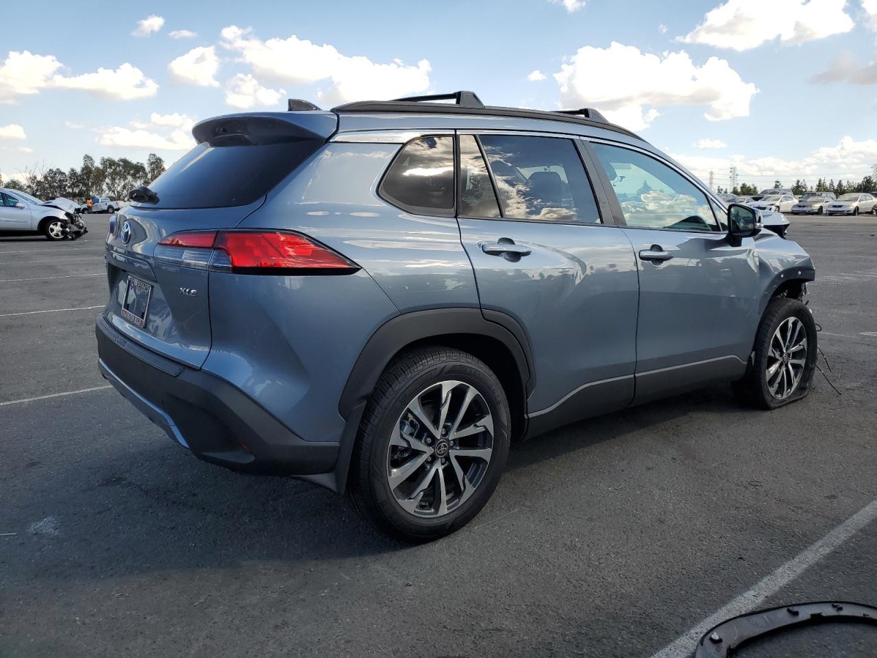 TOYOTA COROLLA CROSS XLE