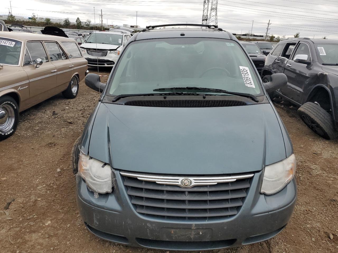 Lot #3273891845 2007 CHRYSLER TOWN & COU