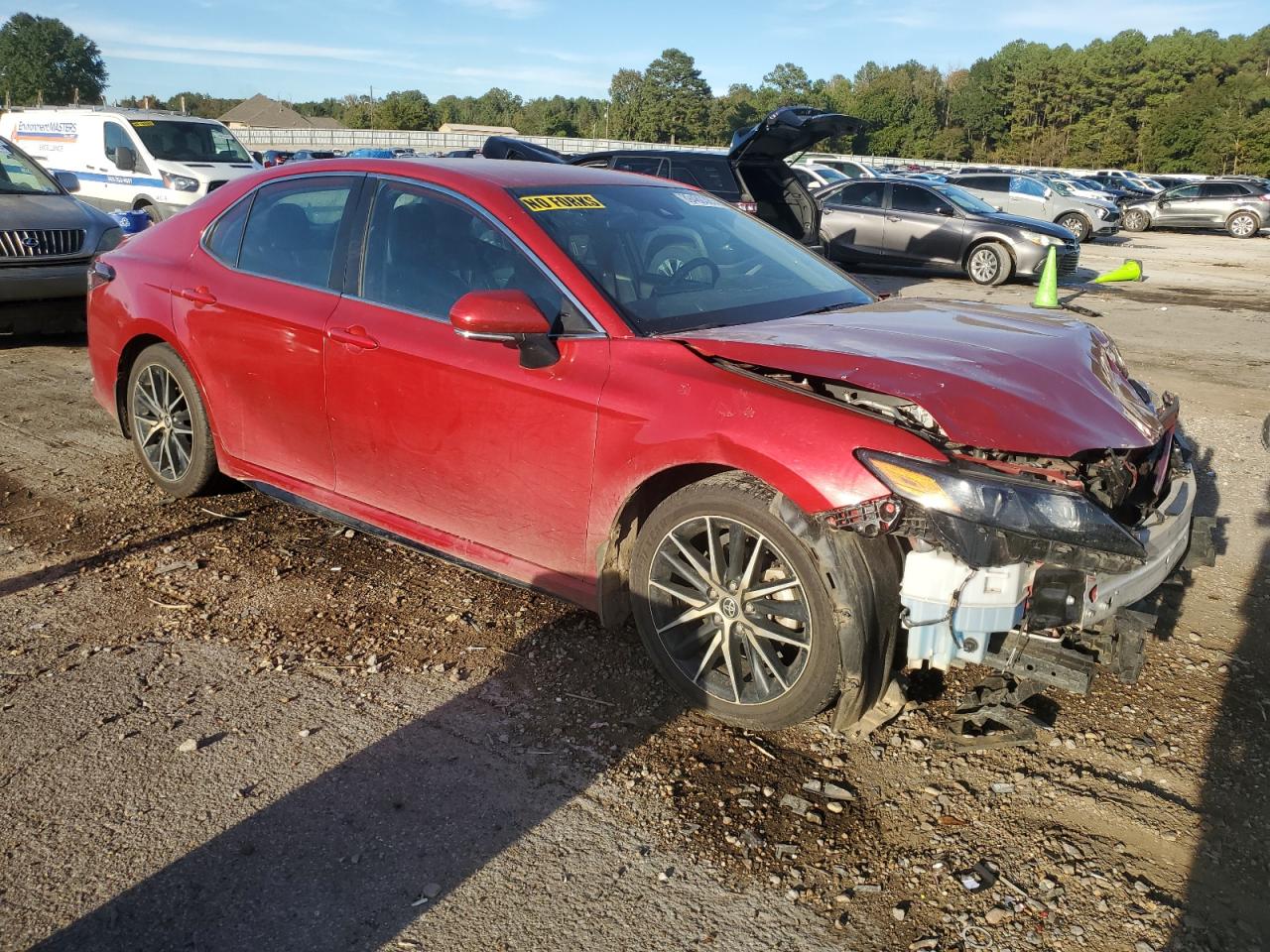 TOYOTA CAMRY SE NIGHT SHADE