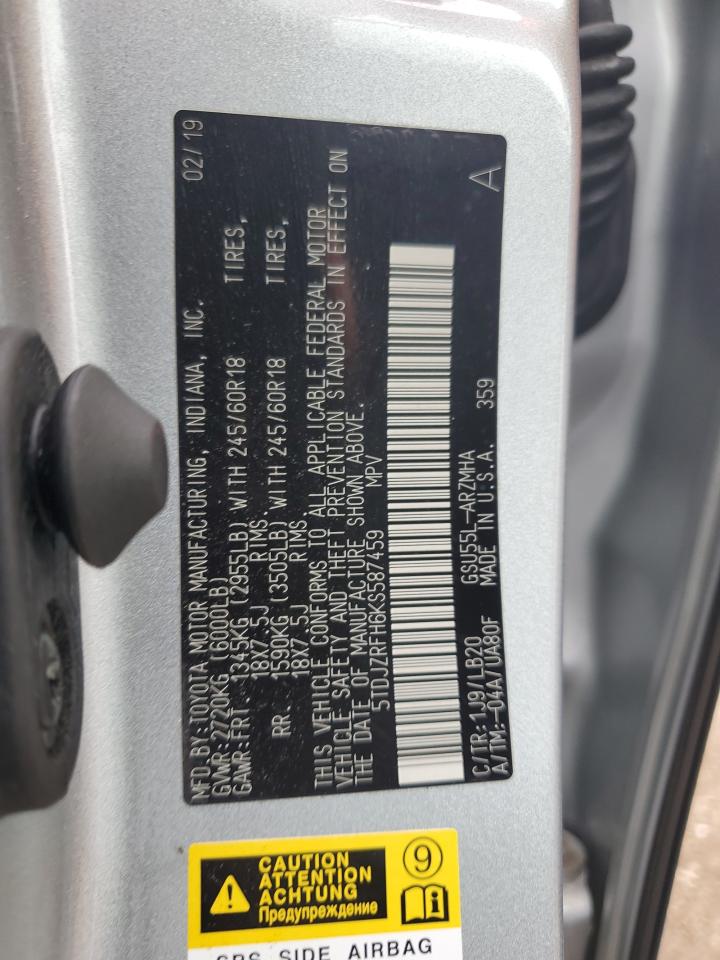 TOYOTA HIGHLANDER SE