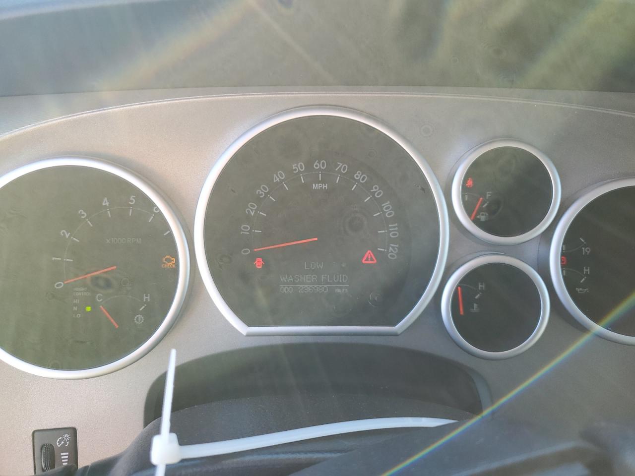 TOYOTA SEQUOIA PLATINUM