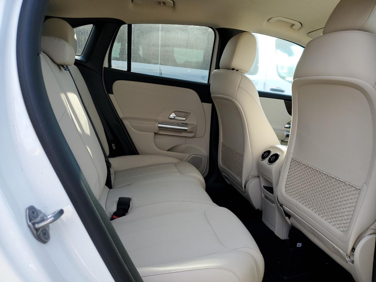 MERCEDES-BENZ GLA-CLASS 250