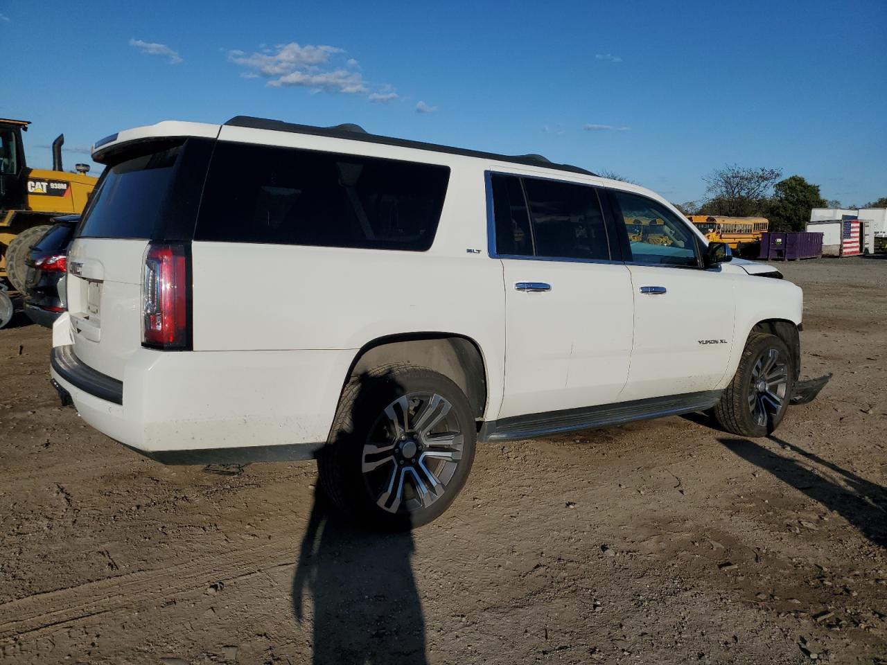 GMC YUKON C1500 SLT