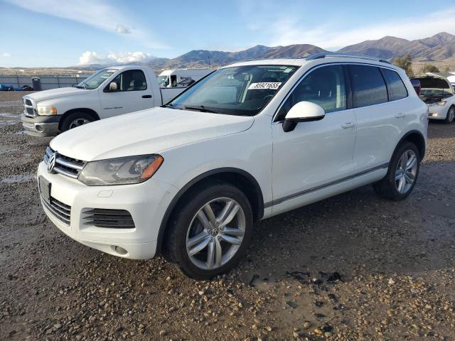 Global Auto Auctions: 2013 VOLKSWAGEN TOUAREG V6