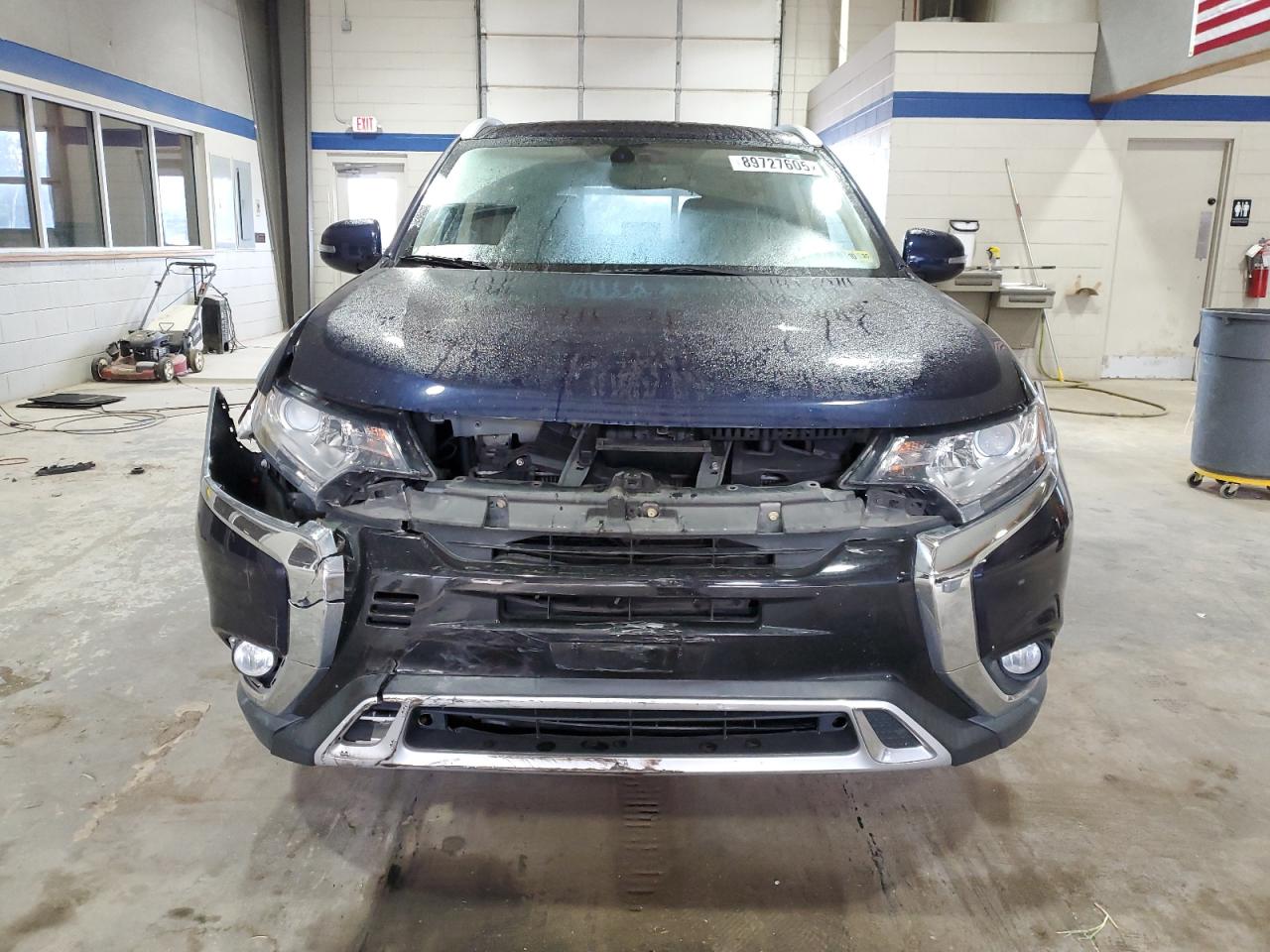 MITSUBISHI OUTLANDER SE