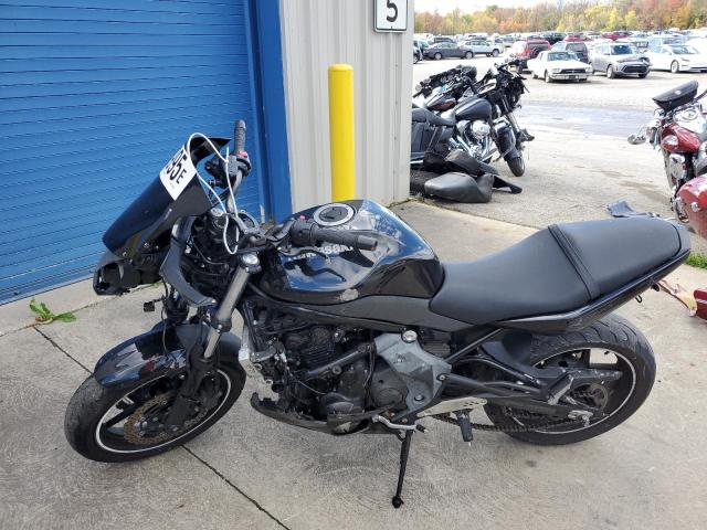 2011 KAWASAKI EX650 C - JKAEXEC12BDA76069