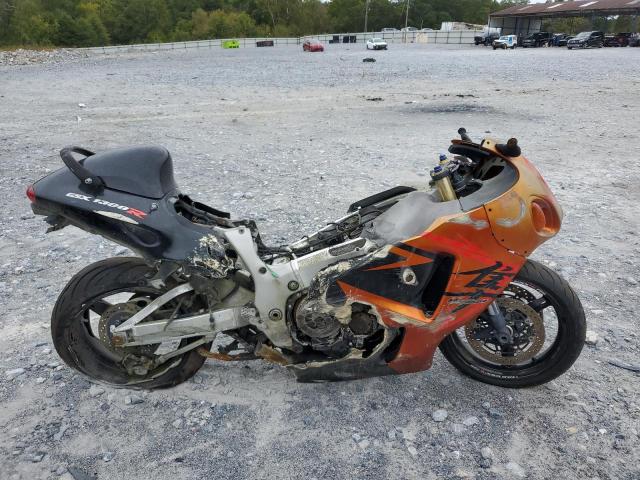 Global Auto Auctions: 2000 SUZUKI GSX1300 R