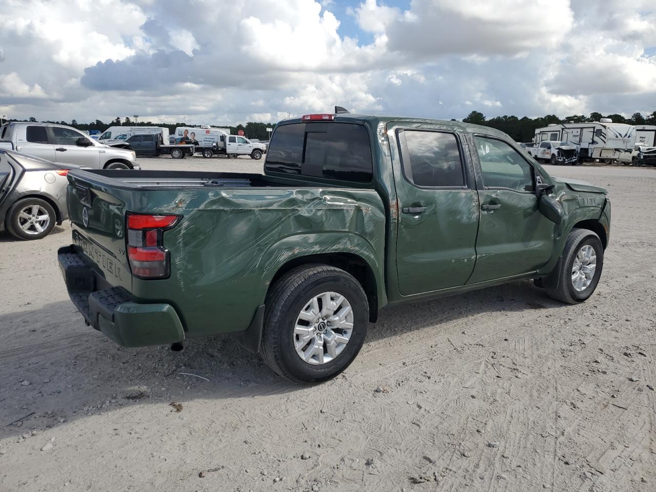 NISSAN FRONTIER S
