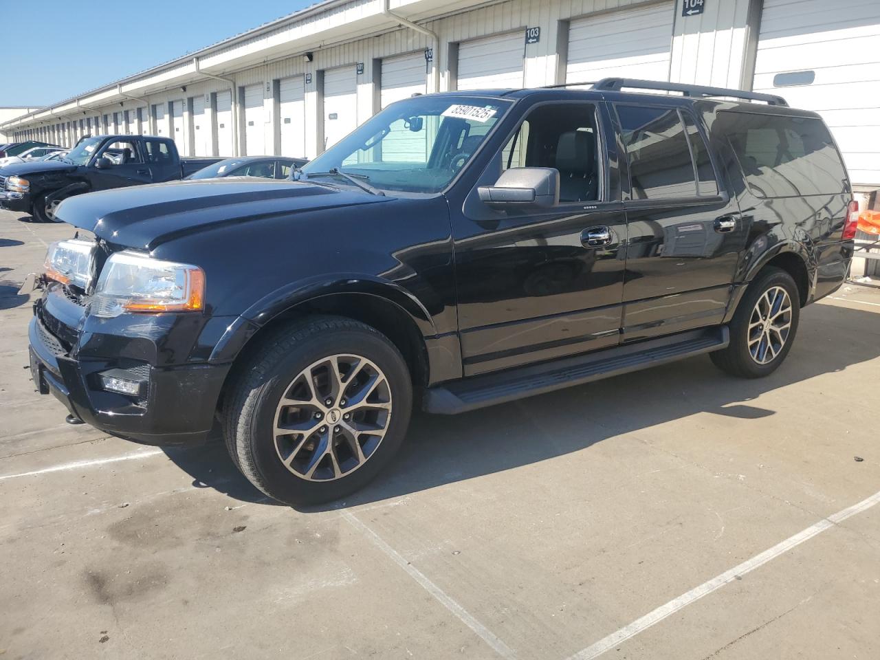 FORD EXPEDITION EL XLT