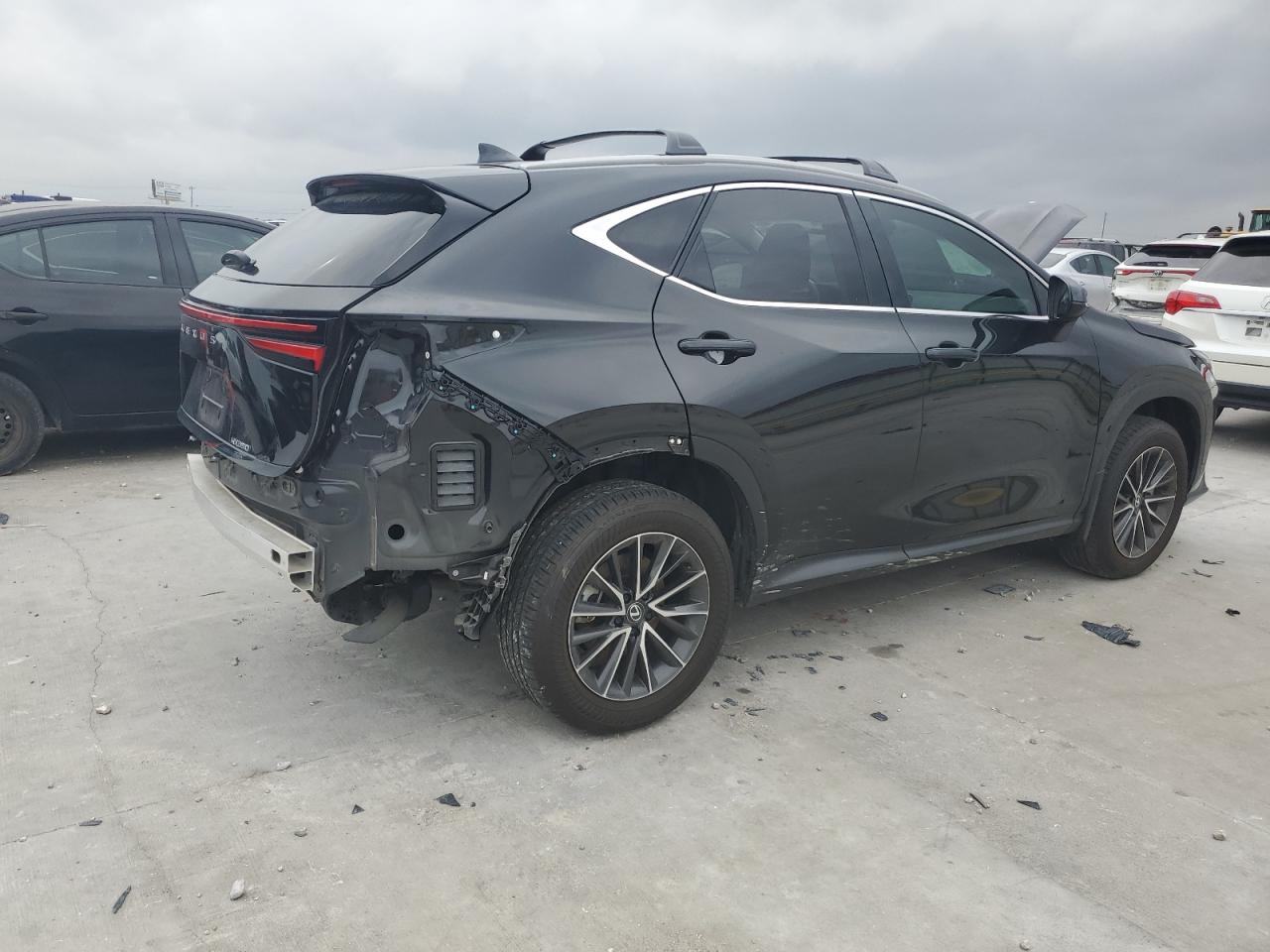 LEXUS NX 350 PREMIUM