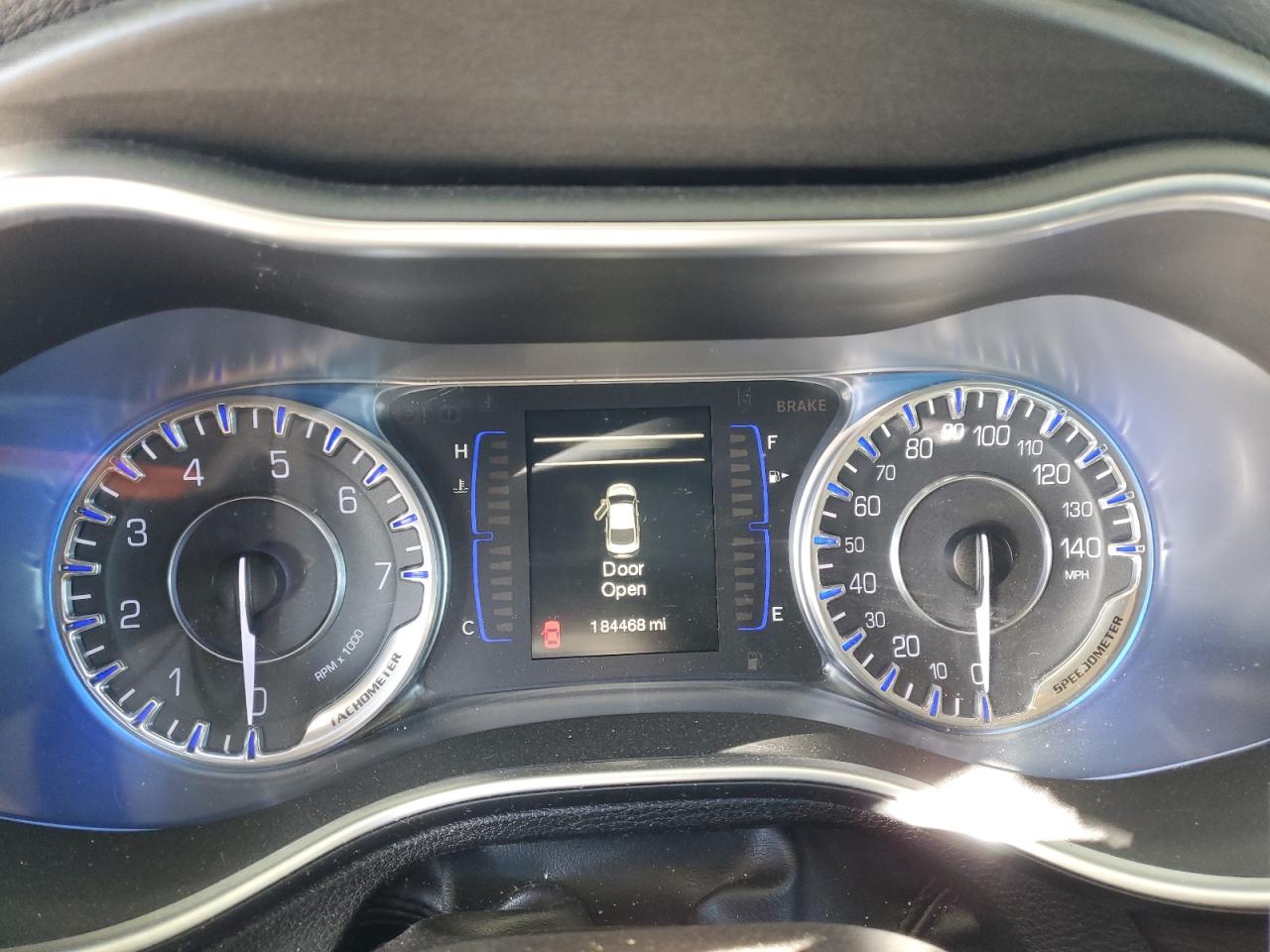 CHRYSLER 200 LIMITED