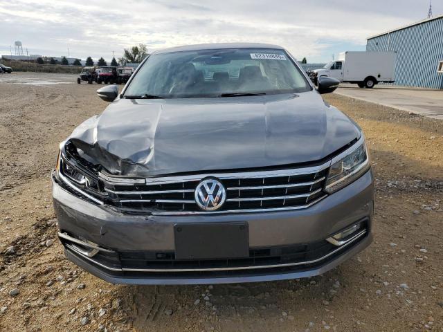 2017 VOLKSWAGEN PASSAT SE 1VWGT7A34HC025742