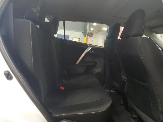 2015 TOYOTA RAV4 XLE - 2T3RFREV0FW235159