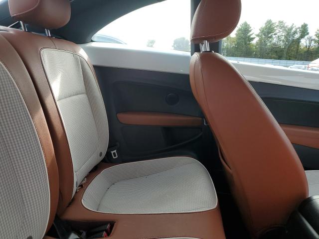 2015 VOLKSWAGEN BEETLE 1.8 3VWF17AT7FM653338