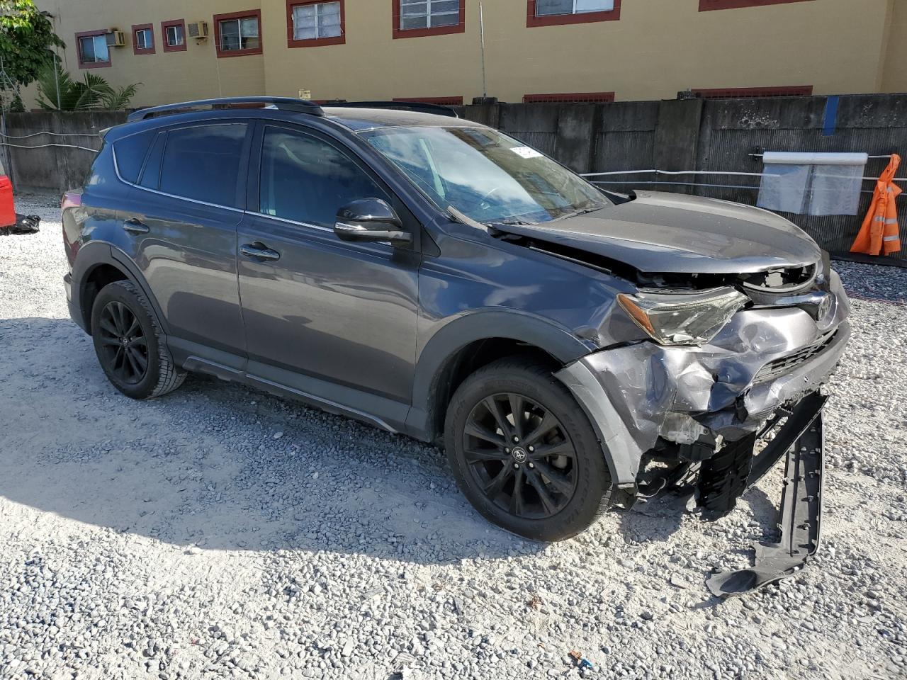 TOYOTA RAV4 ADVENTURE