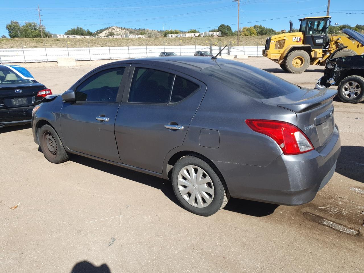 NISSAN VERSA S