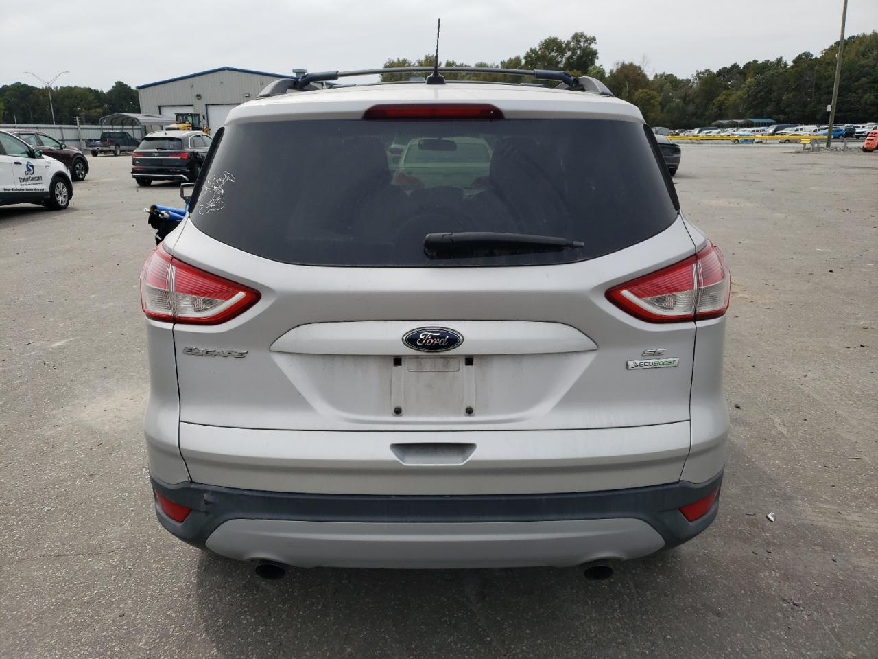 FORD ESCAPE SE