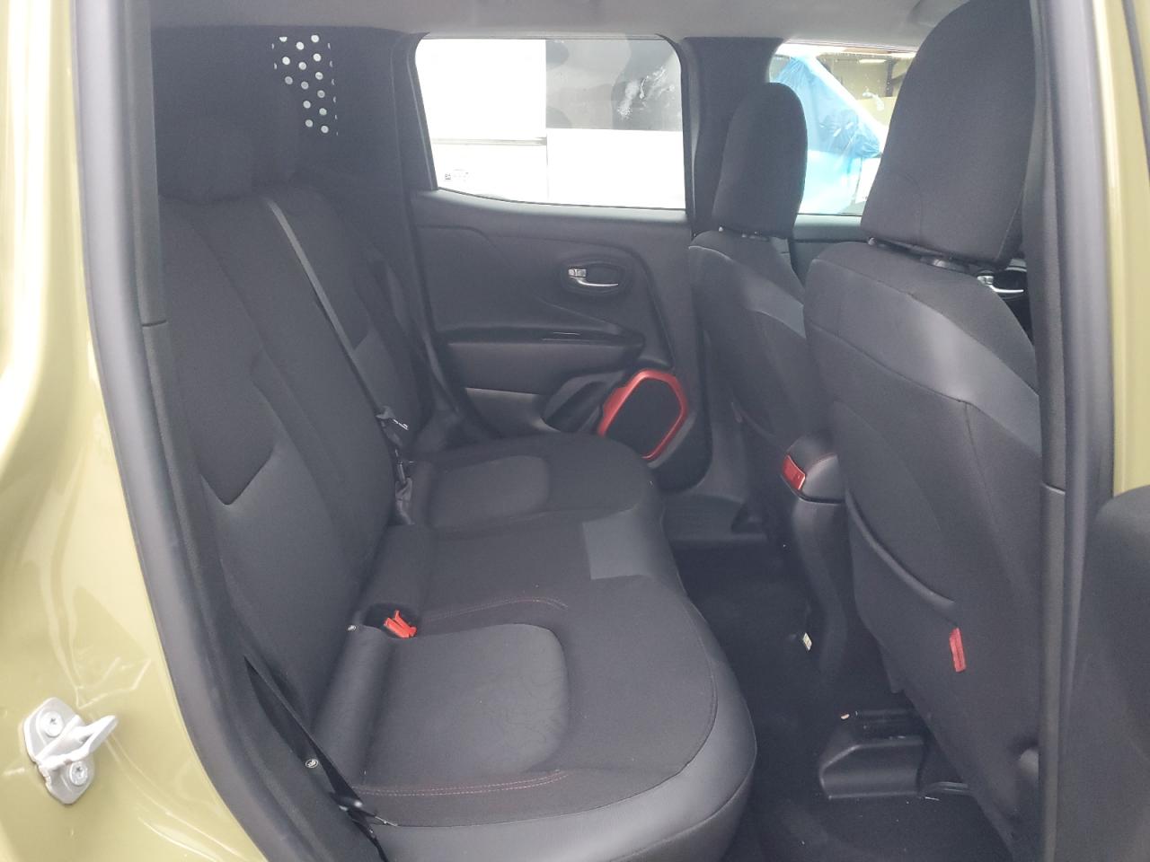 JEEP RENEGADE TRAILHAWK