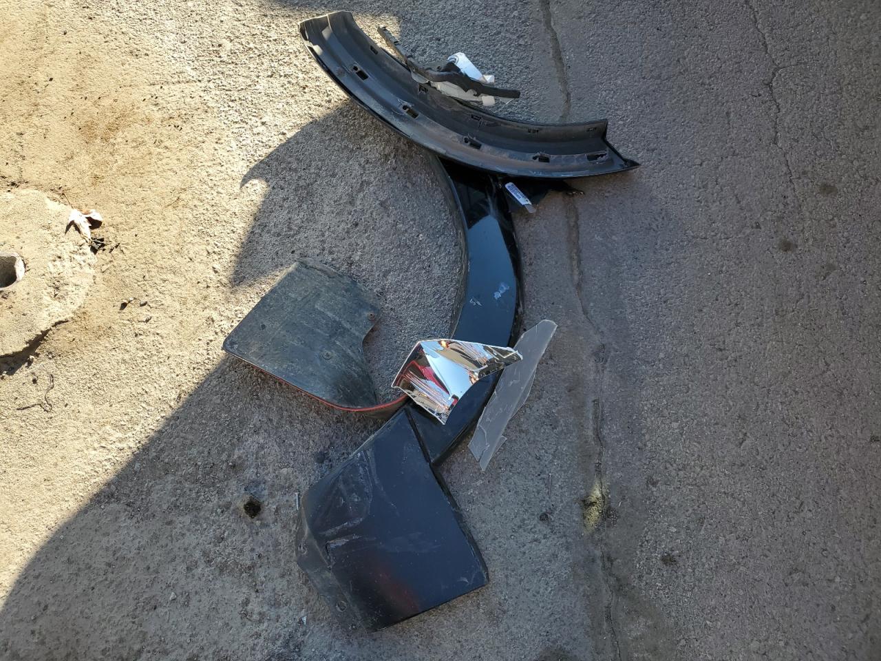 Lot #3315693712 2010 FORD EXPLORER X