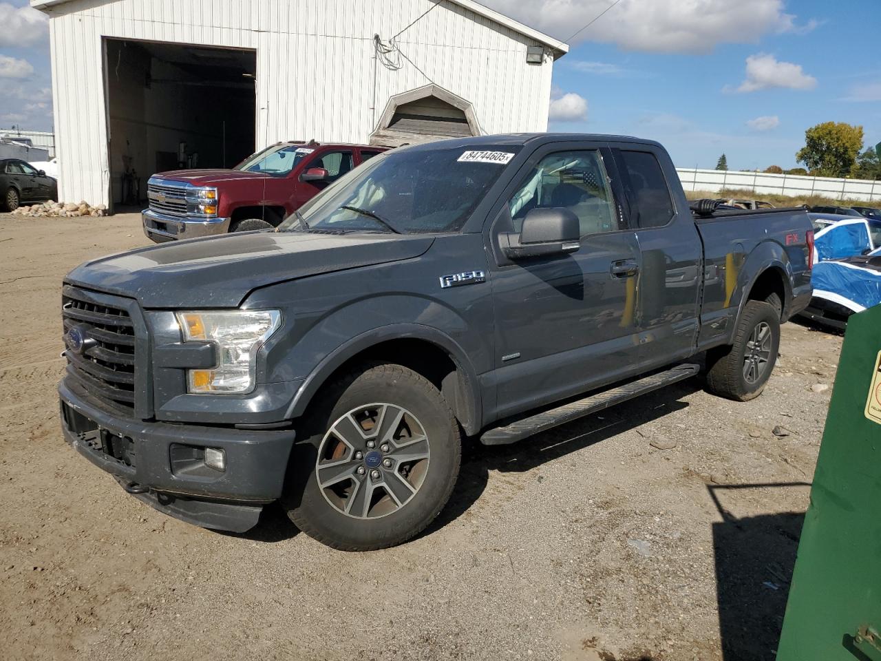 FORD F-150 SUPER CAB