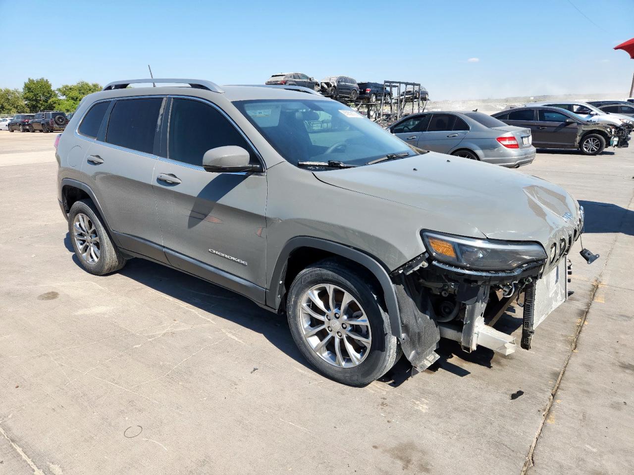 JEEP GRAND CHEROKEE LATITUDE PLUS