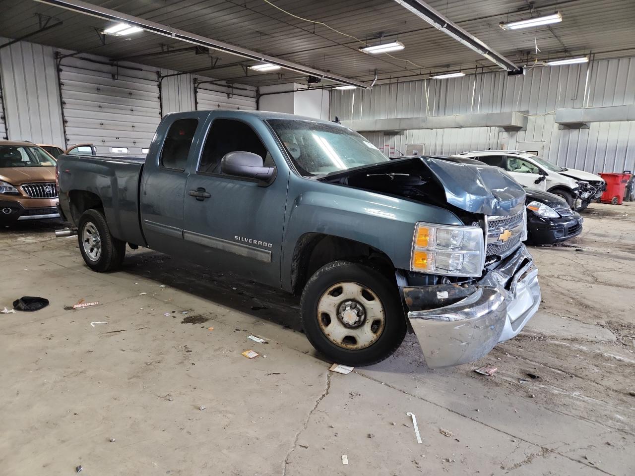 CHEVROLET SILVERADO C1500 LT