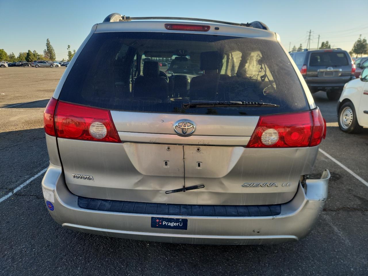 Lot #3304099488 2007 TOYOTA SIENNA CE