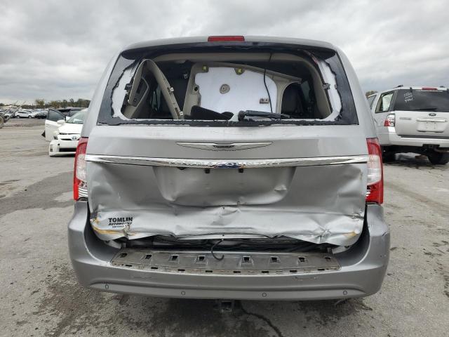 2013 CHRYSLER TOWN & COU #3302824906