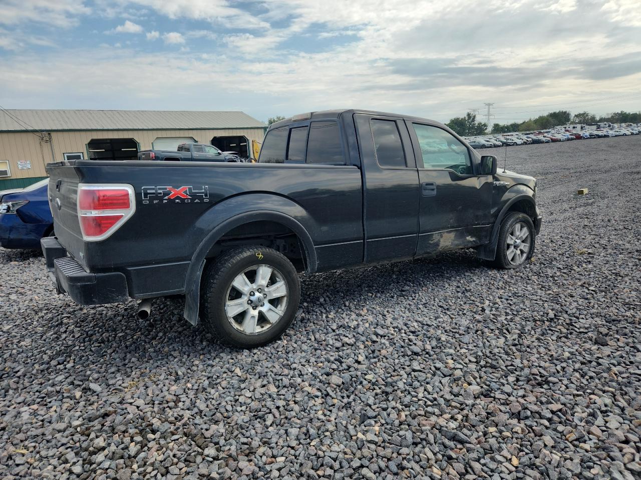 FORD F-150 SUPER CAB