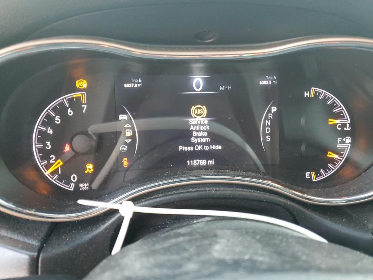 JEEP GRAND CHEROKEE LAREDO