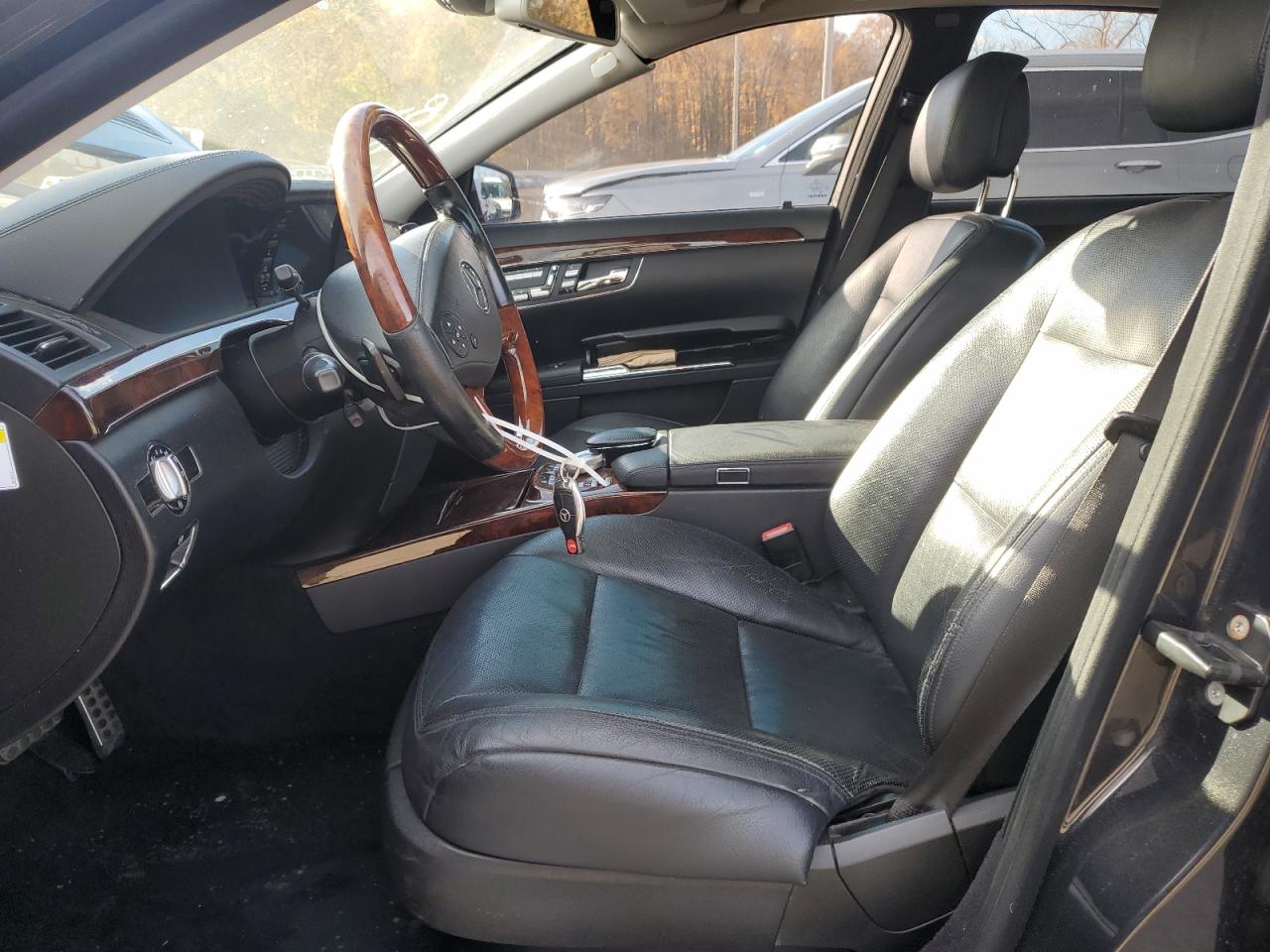 MERCEDES-BENZ S-CLASS 550 4MATIC