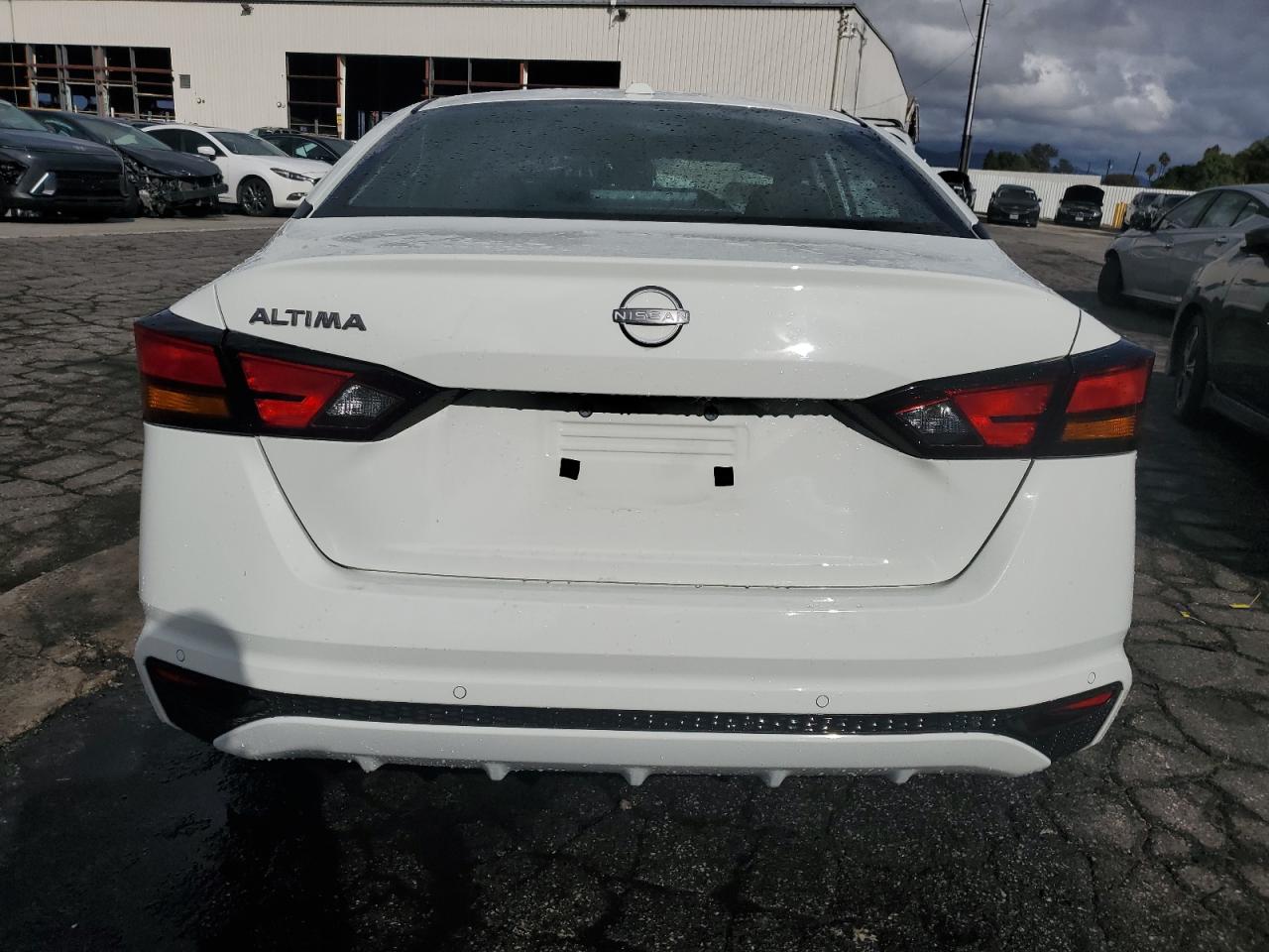 NISSAN ALTIMA SV