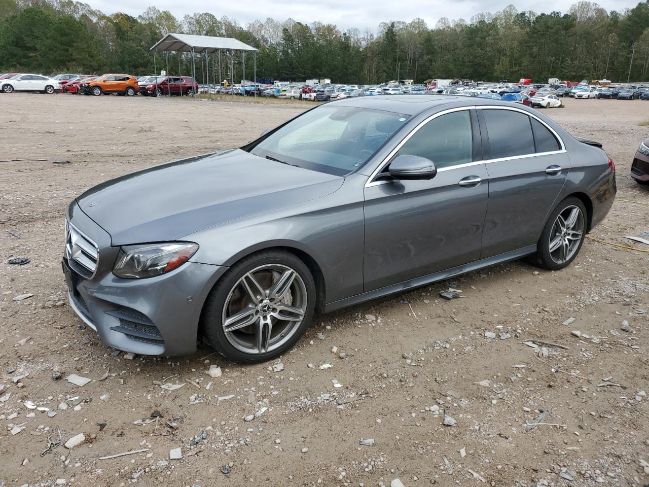 MERCEDES-BENZ E-CLASS 300