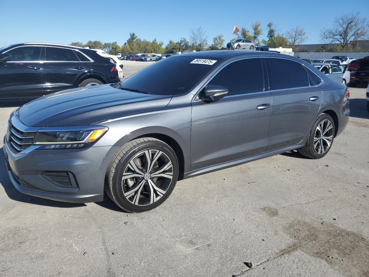 Lot #3269761688 2021 VOLKSWAGEN PASSAT SE