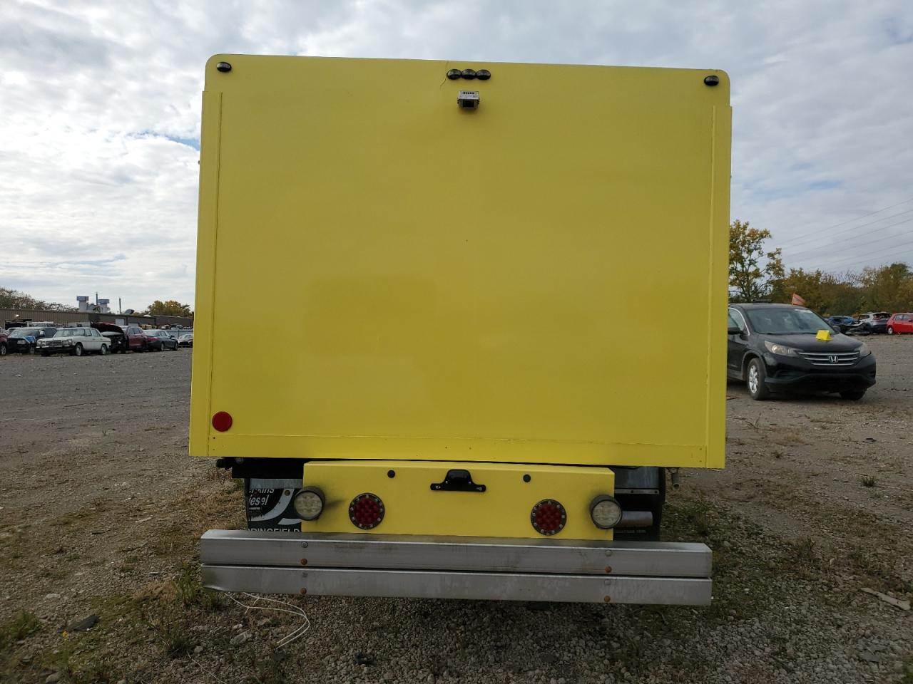 FORD ECONOLINE E450 SUPER DUTY CUTAWAY VAN