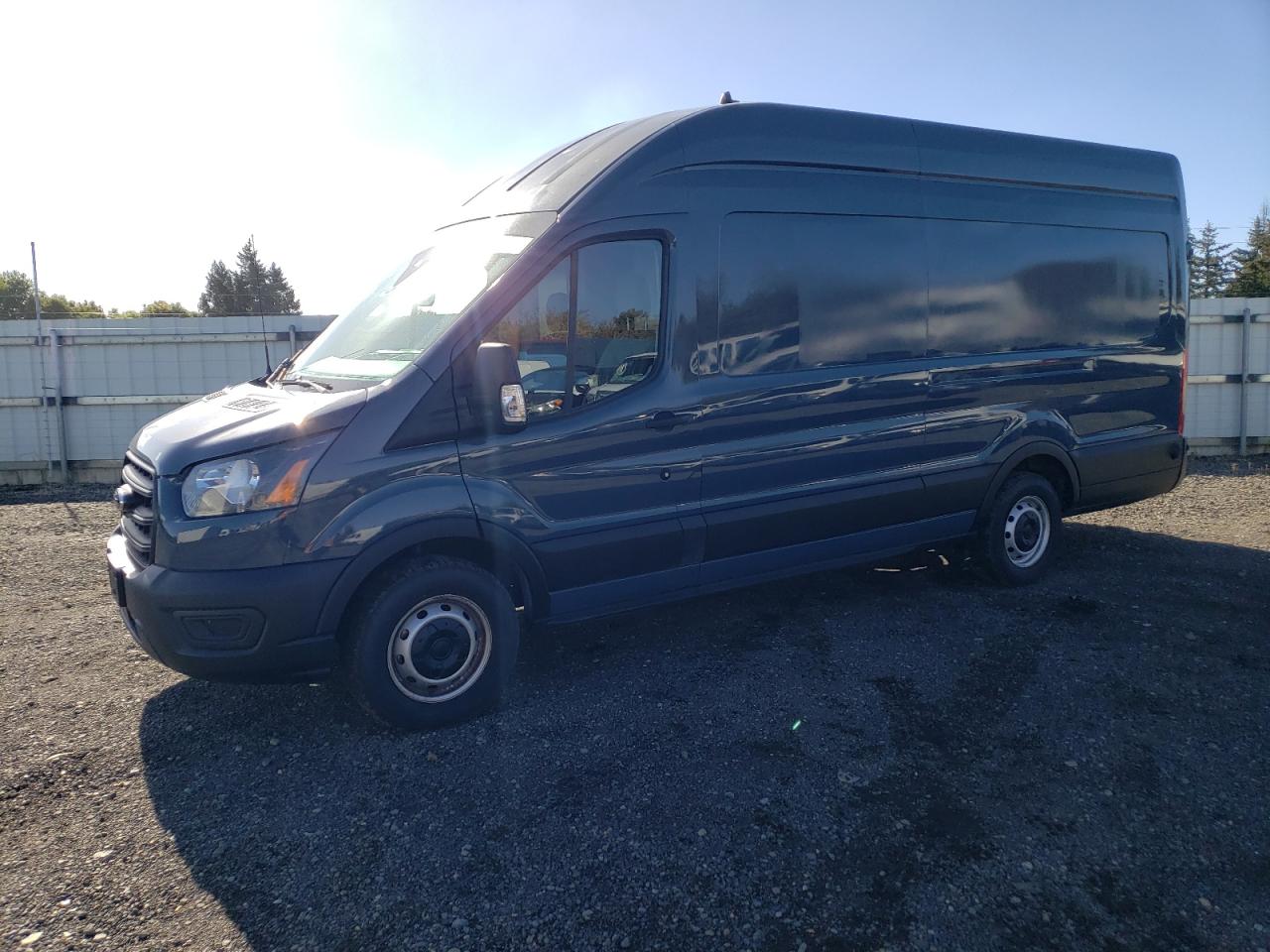 Lot #3302717017 2020 FORD TRANSIT T-