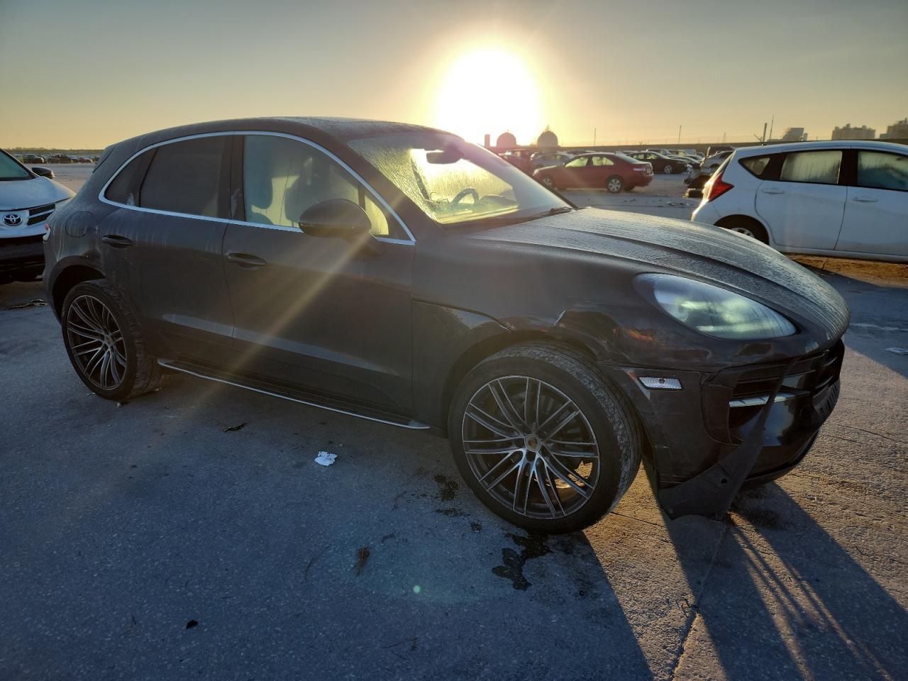 PORSCHE MACAN S