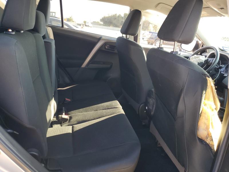 2018 TOYOTA RAV4 LE - 2T3ZFREV5JW485697