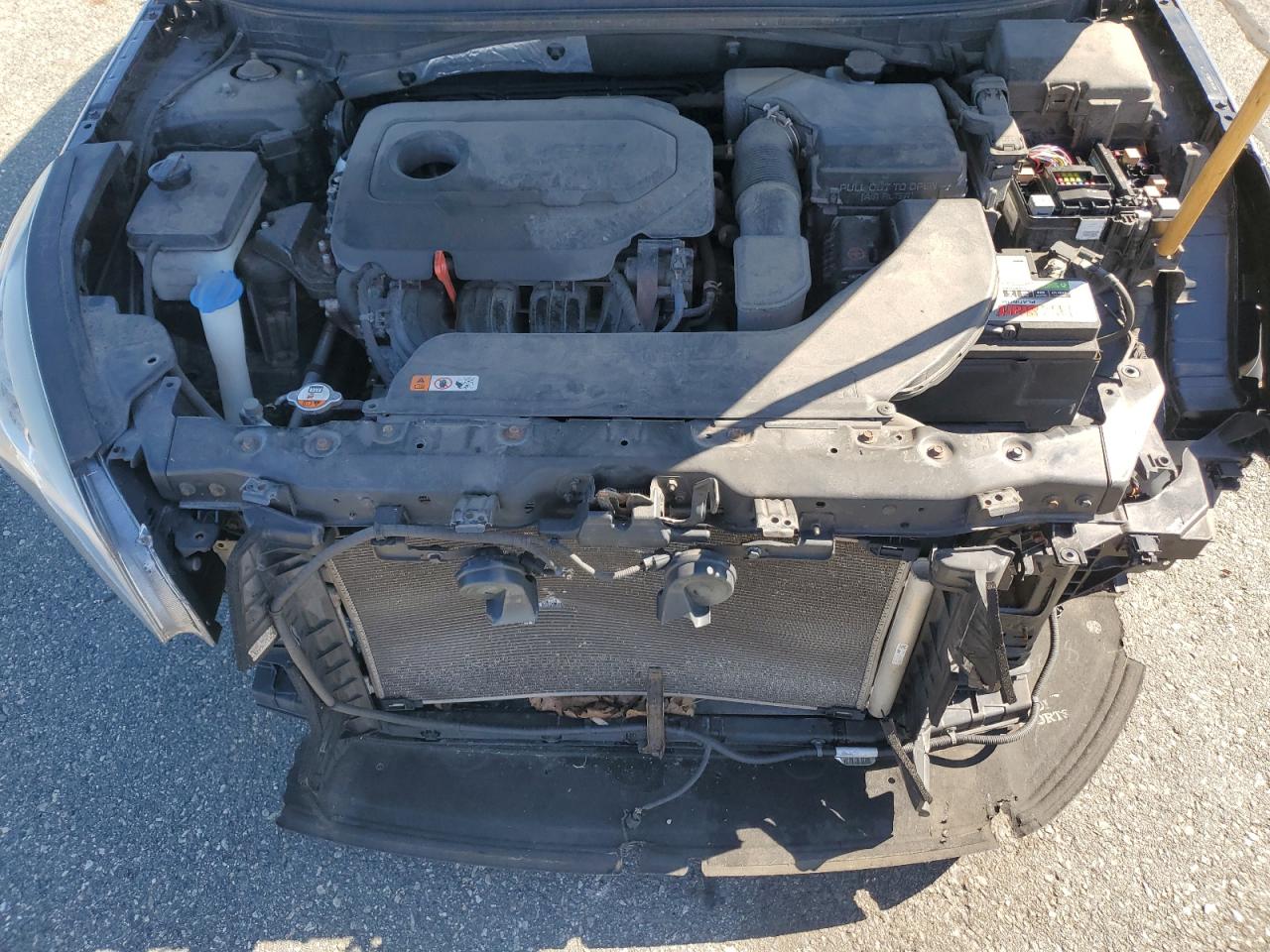 HYUNDAI SONATA SPORT