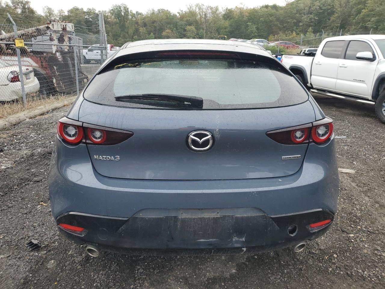 MAZDA 3 PREFERRED