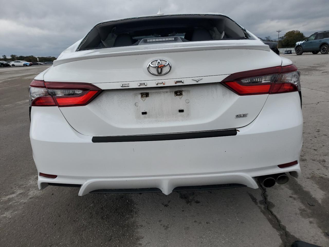 TOYOTA CAMRY SE NIGHT SHADE