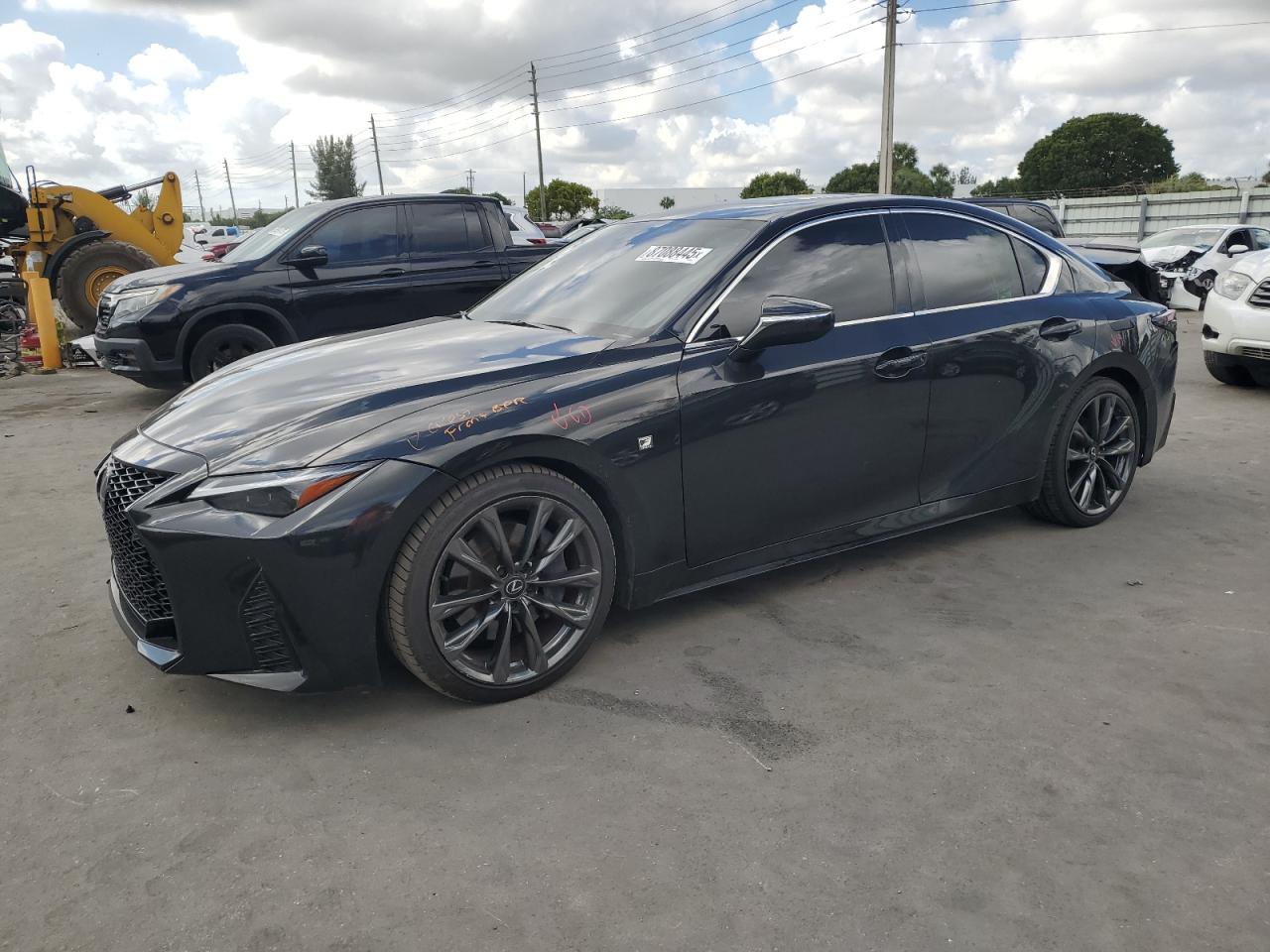 LEXUS IS 350 F SPORT DESIGN