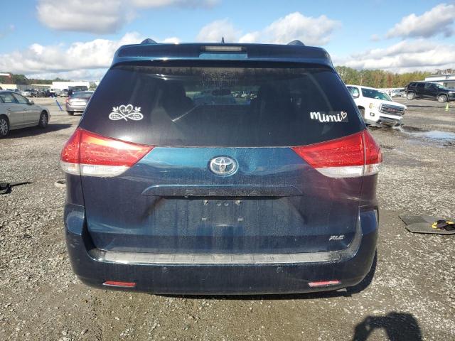 2011 TOYOTA SIENNA XLE - 5TDYK3DC3BS005700