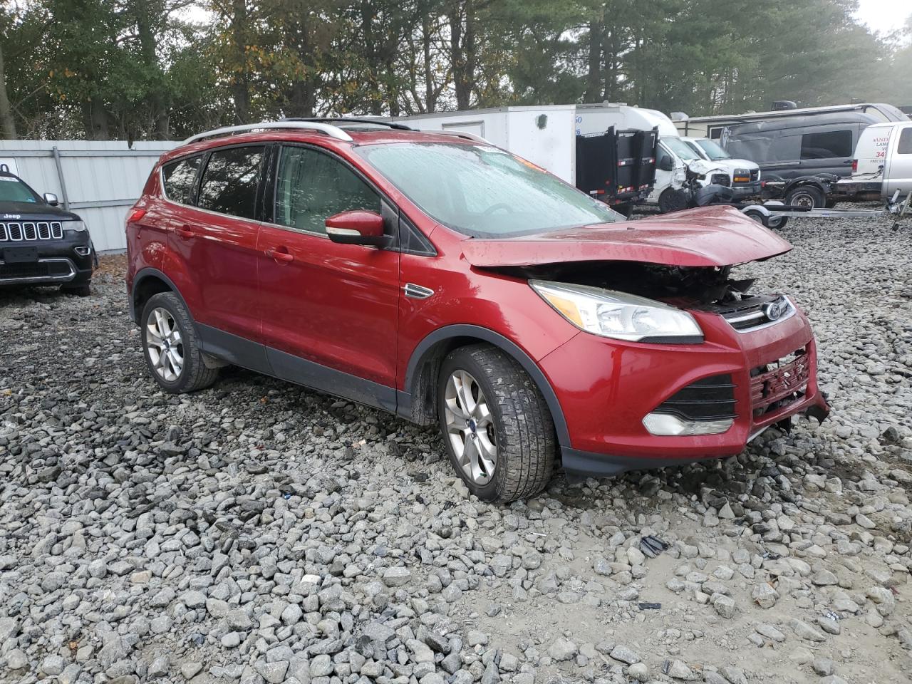 FORD ESCAPE TITANIUM