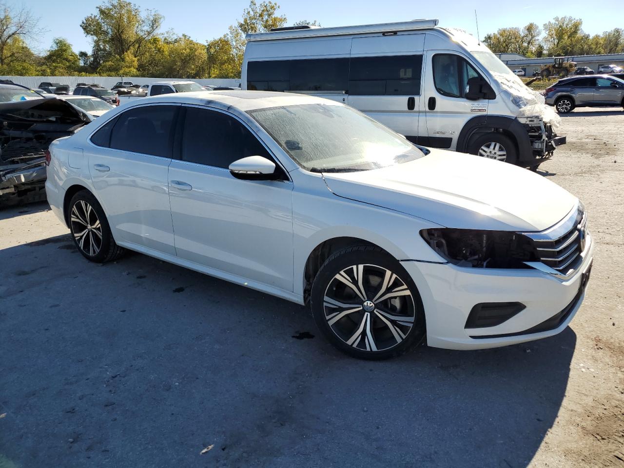 VOLKSWAGEN PASSAT SE