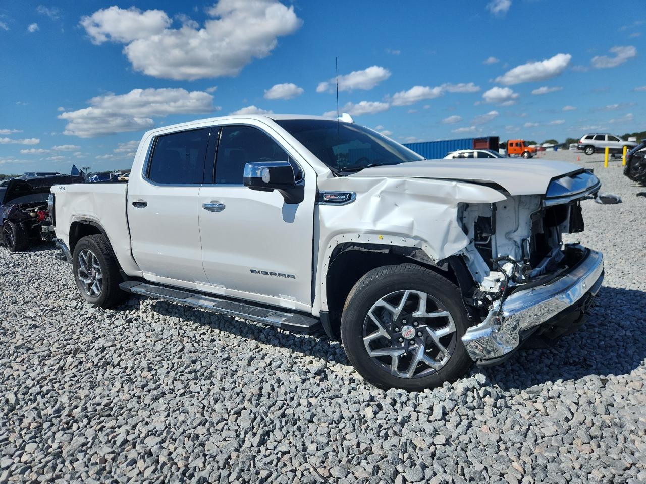 GMC SIERRA K1500 SLT