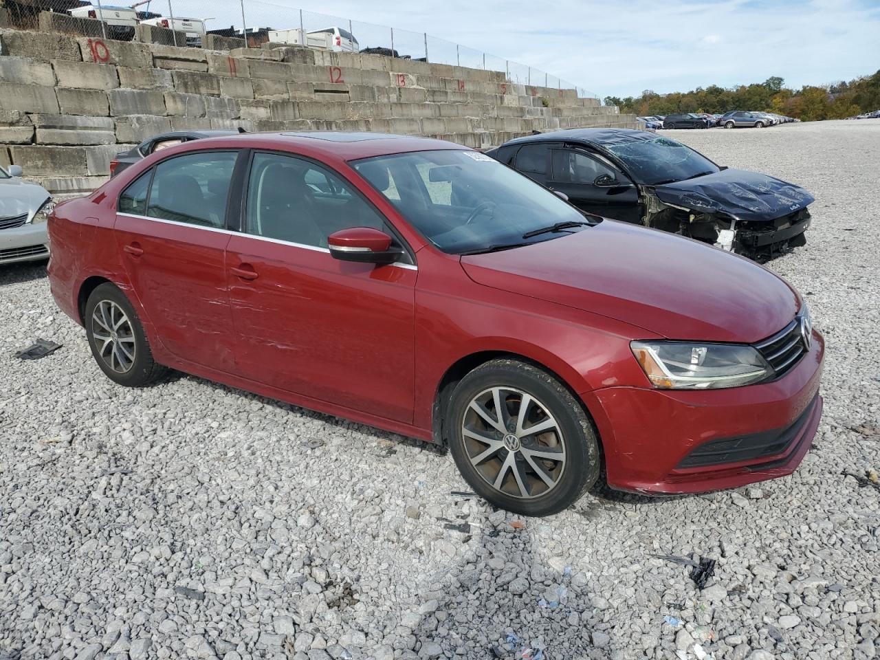 VOLKSWAGEN JETTA SE