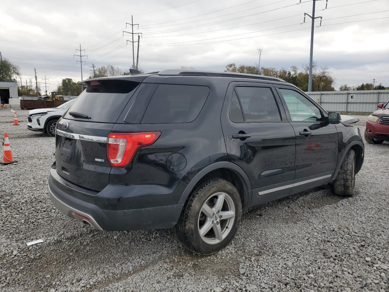 FORD EXPLORER XLT