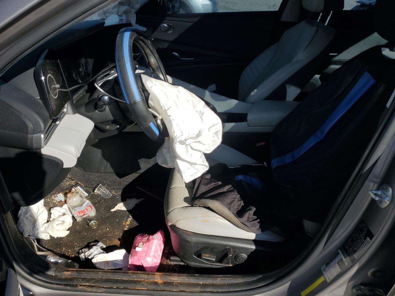 HYUNDAI ELANTRA LIMITED