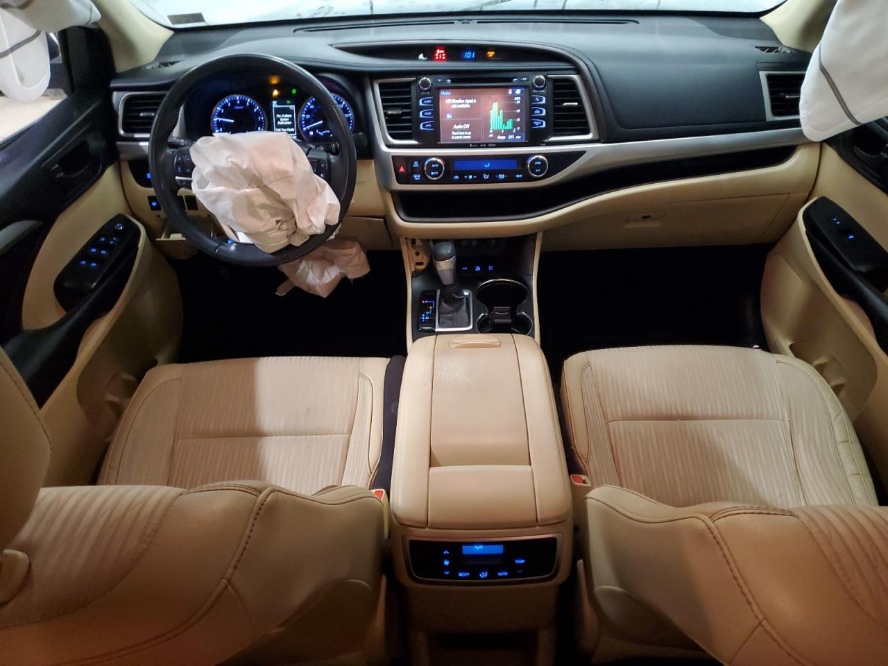 TOYOTA HIGHLANDER LE